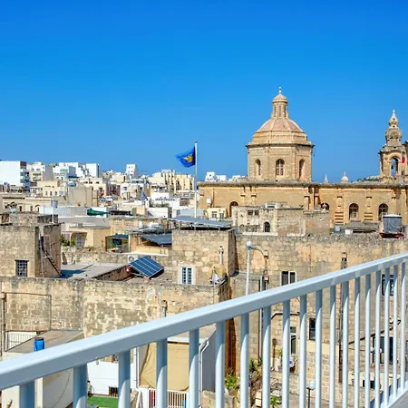 Apartament Luxury Bright Penthouses With Jakkuzzi,valletta And Marina Views - Vip Feel