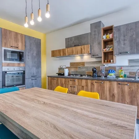 Luxury Bright Penthouses With Jakkuzzi,valletta And Marina Views - Vip Feel アパート Santa Venera