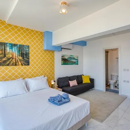 Luxury Bright Penthouses With Jakkuzzi,valletta And Marina Views - Vip Feel