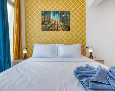 Luxury Bright Penthouses With Jakkuzzi,valletta And Marina Views - Vip Feel アパート *