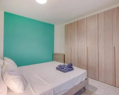 Luxury Bright Penthouses With Jakkuzzi,valletta And Marina Views - Vip Feel アパート Santa Venera