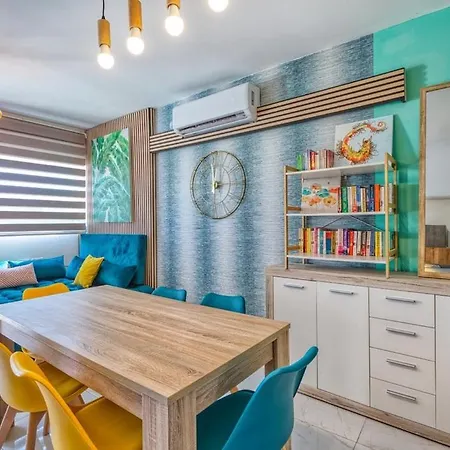 Luxury Bright Penthouses With Jakkuzzi,valletta And Marina Views - Vip Feel