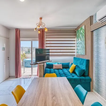 Apartamento Luxury Bright Penthouses With Jakkuzzi,valletta And Marina Views - Vip Feel