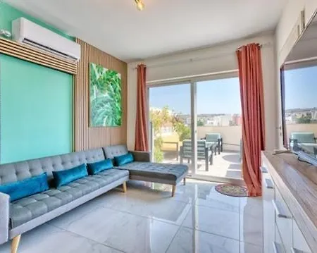 Luxury Bright Penthouses With Jakkuzzi,valletta And Marina Views - Vip Feel Santa Vennera