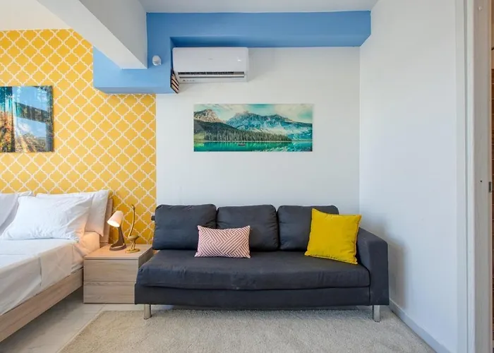 Luxury Bright Penthouses With Jakkuzzi,valletta And Marina Views - Vip Feel *