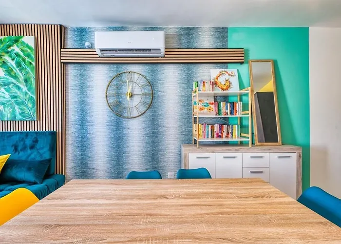 Luxury Bright Penthouses With Jakkuzzi,valletta And Marina Views - Vip Feel