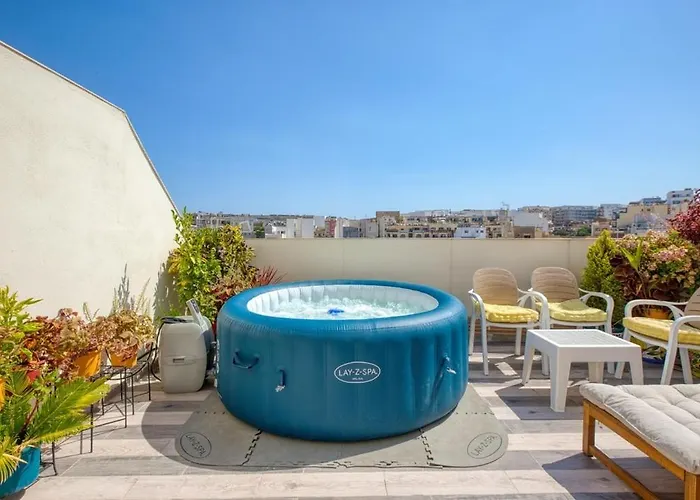 Luxury Bright Penthouses With Jakkuzzi,valletta And Marina Views - Vip Feel