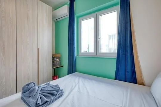 Apartman Luxury Bright Penthouses With Jakkuzzi,valletta And Marina Views - Vip Feel